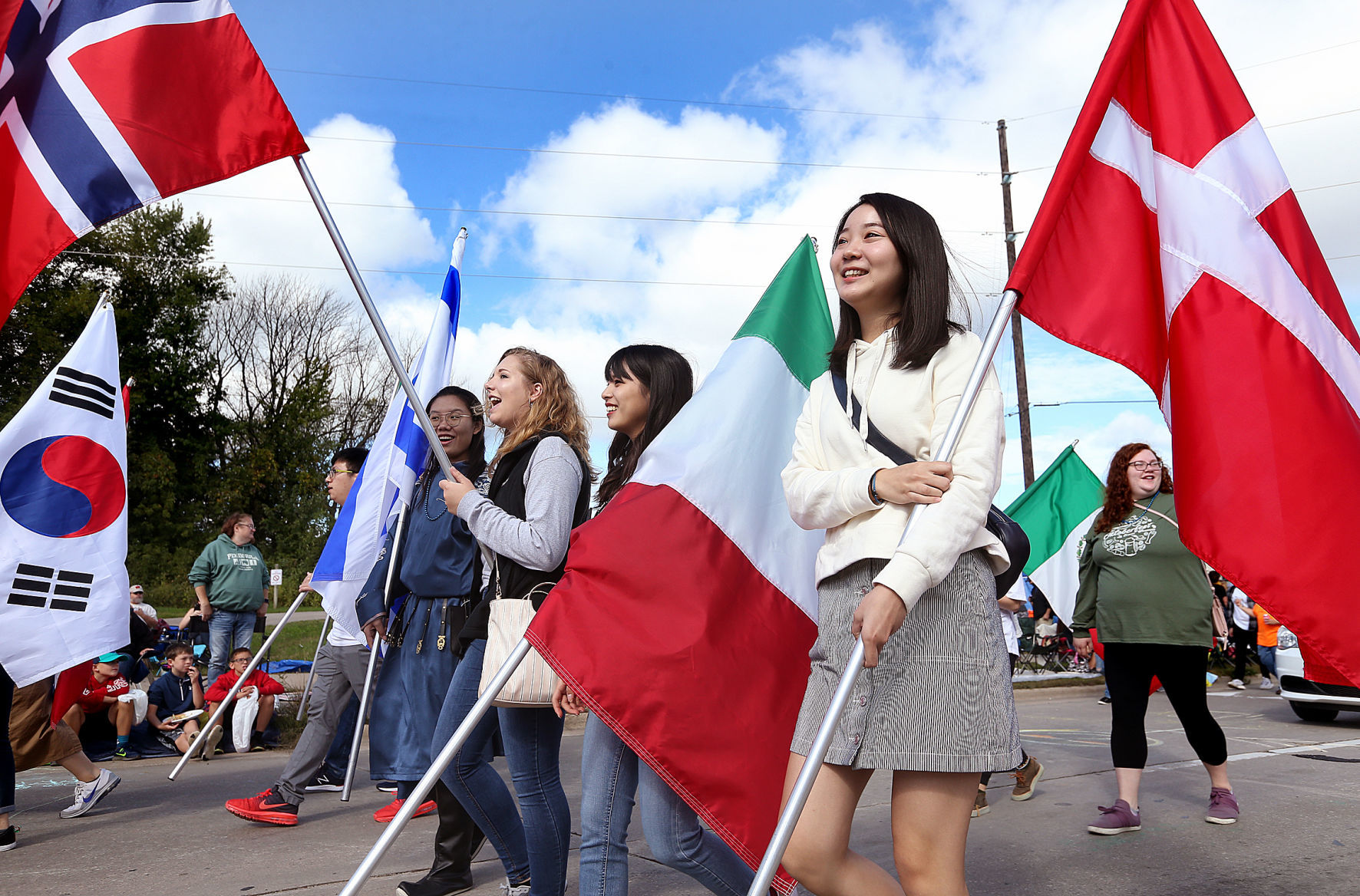 2019 Maple Leaf Parade